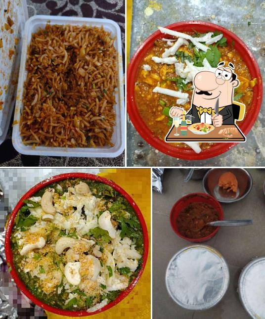 Pad thai at PANDEYJI Parcel Point