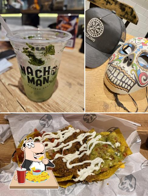 Nachos em Nacho Man Mexican Food BC