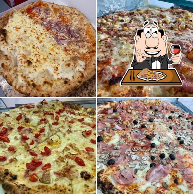 Prenditi una pizza a La Vecchia Cantina LVC