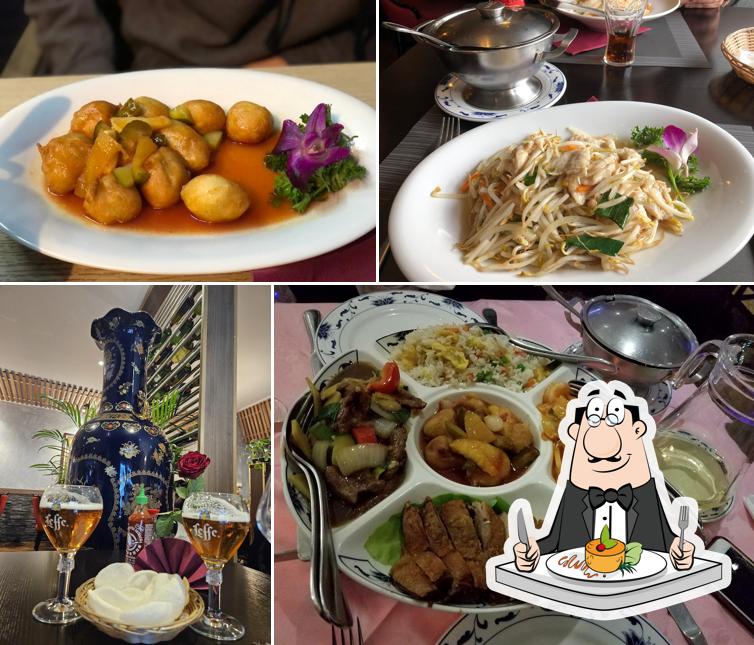 Plats à Restaurant China town