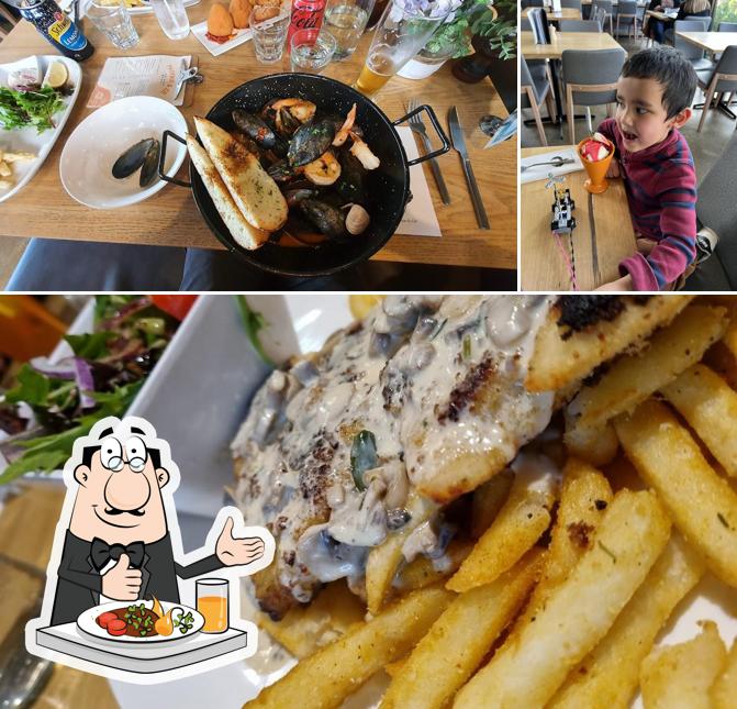 Phoenix and Co, Plenty - Restaurant menu, prices and reviews