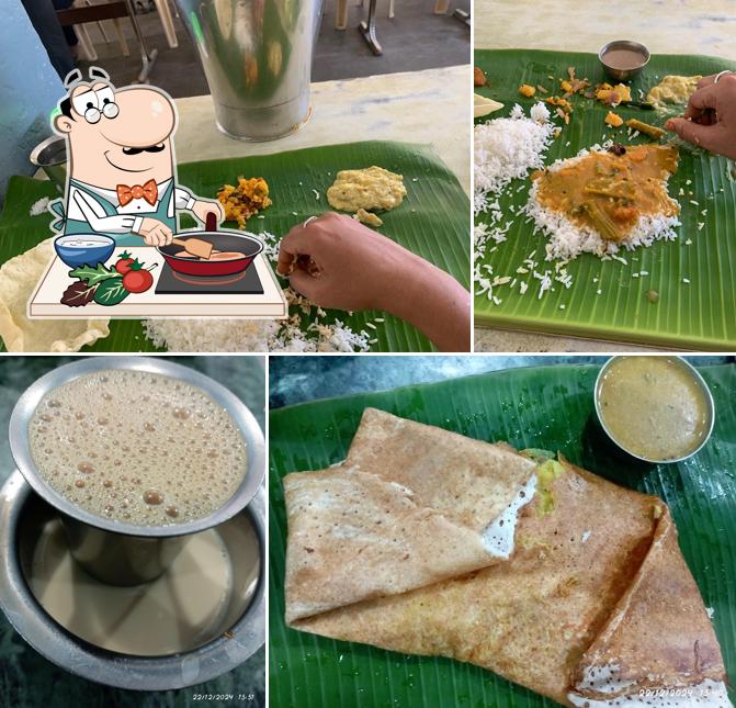 Chicken curry at Aarya Bhavan