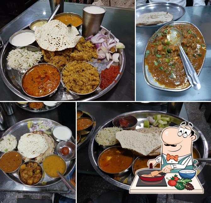 Chicken curry at Jai Kamal Restaurant