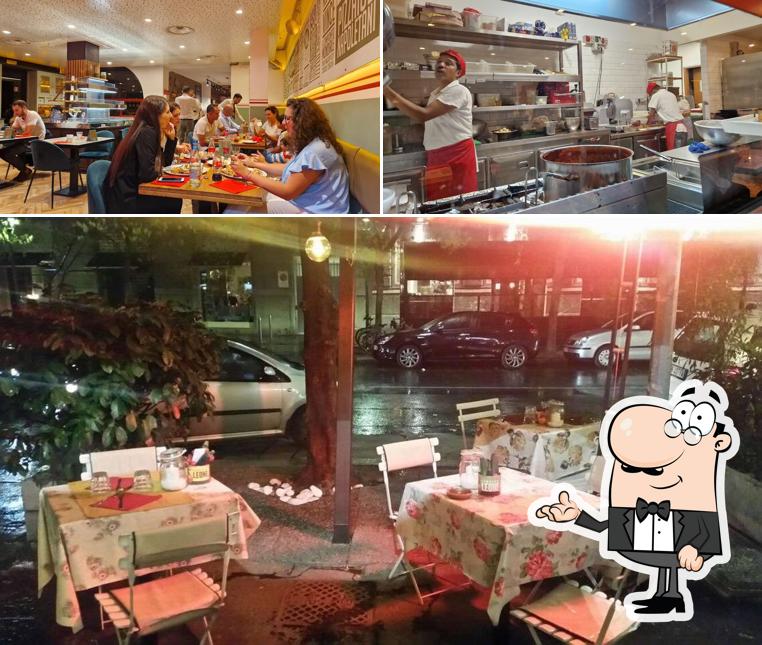 Gli interni di Antica Pizzeria Leone
