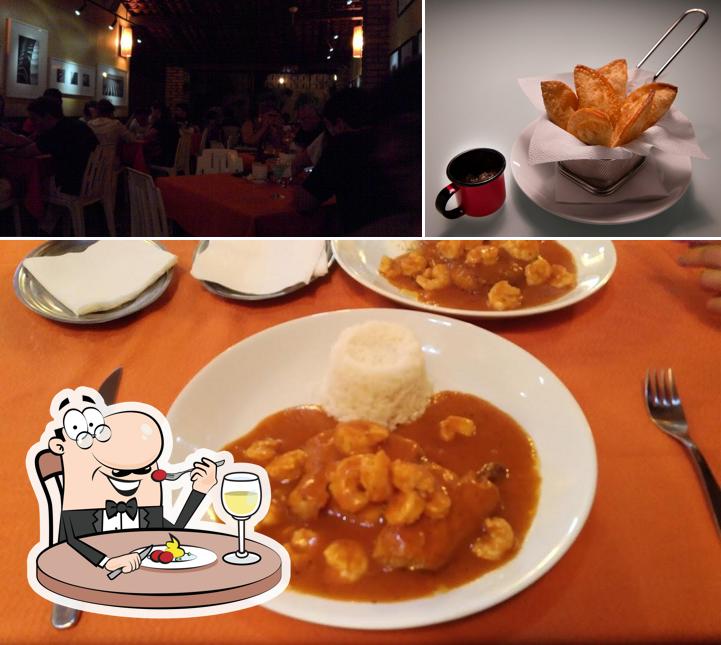 Platos en Café Viena