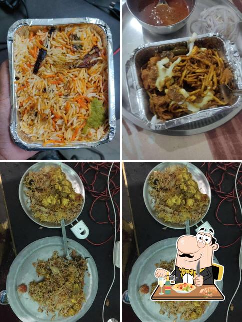 Pad thai at Paapi Pet