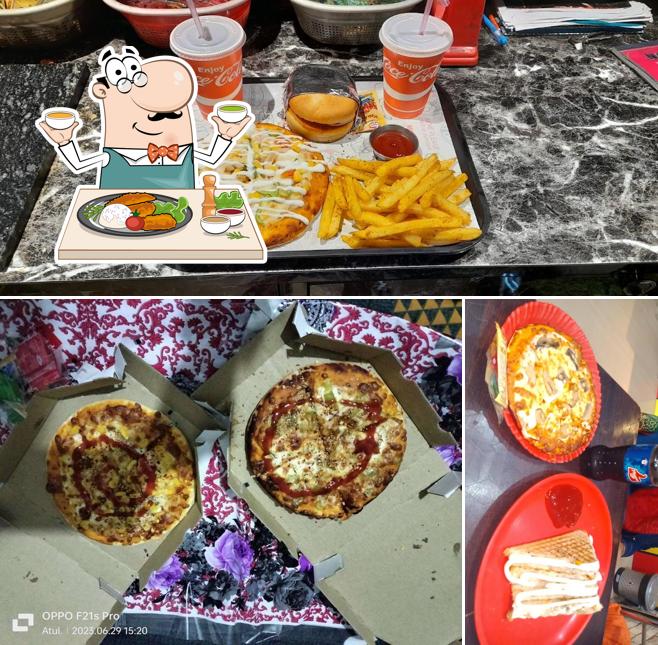 Food at PizzaHolic.In