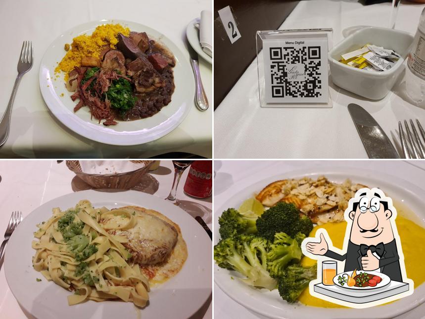 Comida em O Gato Que Ri