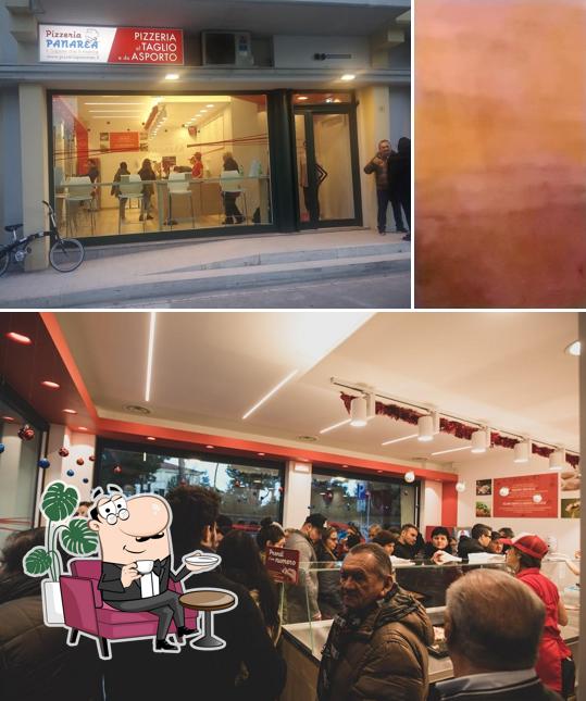 Tra le varie cose da Pizzeria Panarea si possono trovare la interni e esterno