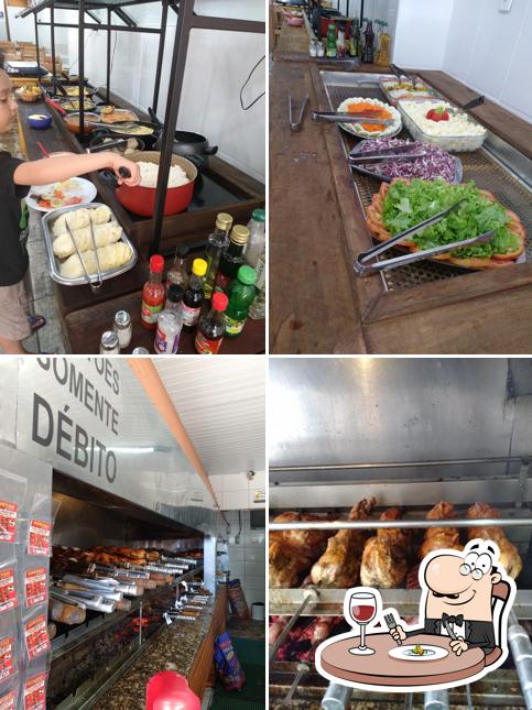 Comida em Espetão na Brasa
