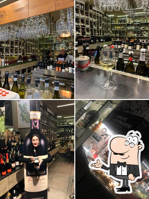 Gli interni di L'Enoteca Sandro Soltani Caffè Sant'Ambrogio