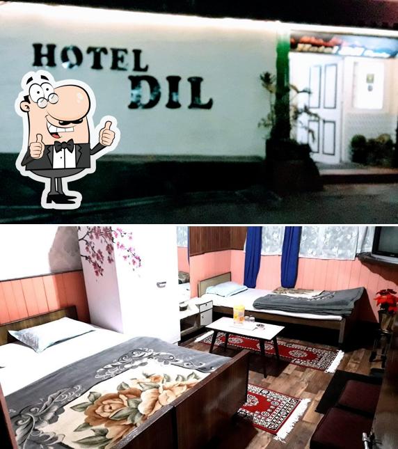 Look at the pic of Hotel Dil