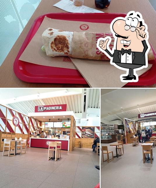 Tra le diverse cose da La Piadineria si possono trovare la interni e cibo