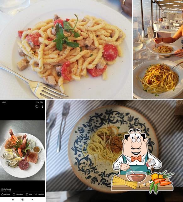 Spaghetti alla bolognese al La Locanda Sul Mare by Beach Bar