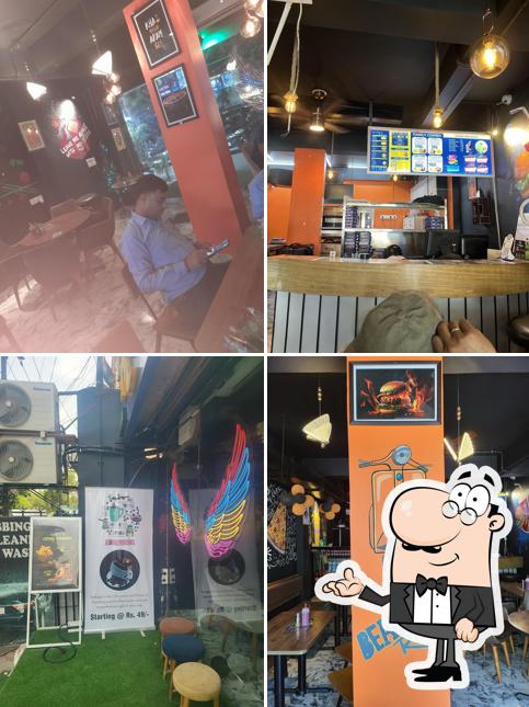 The interior of Roms Pizza