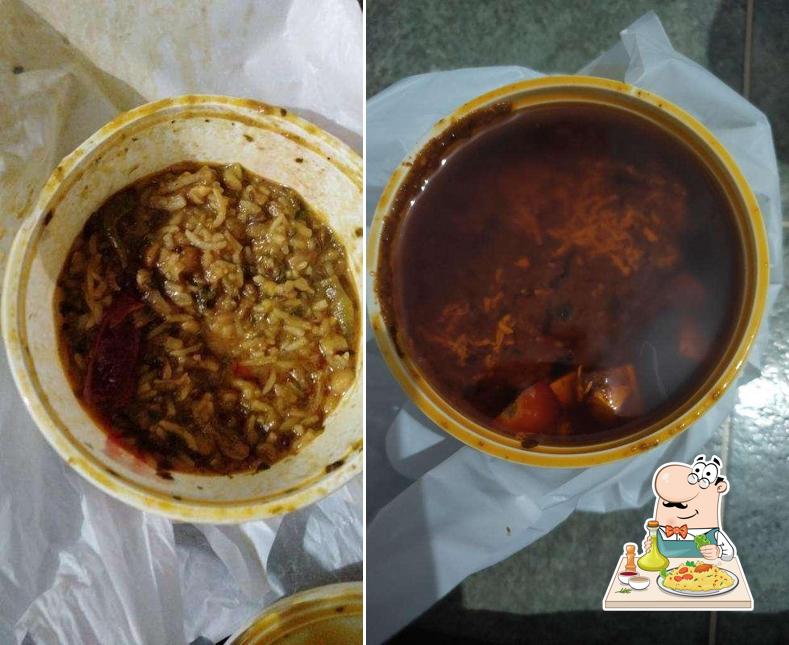 Food at Khichdis
