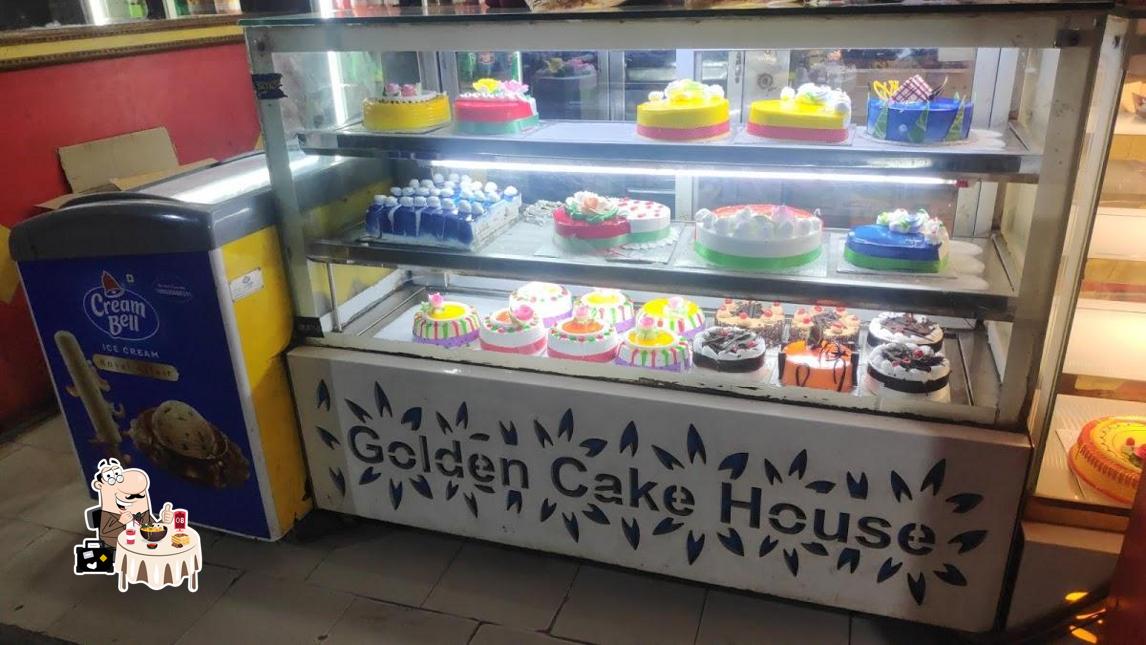 Food at GOLDEN CAKE HOUSE