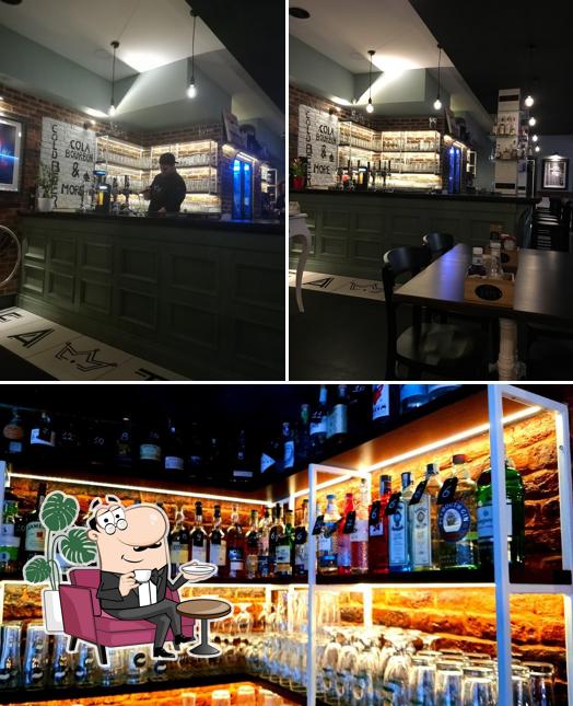 Gli interni di Fats bar & grill