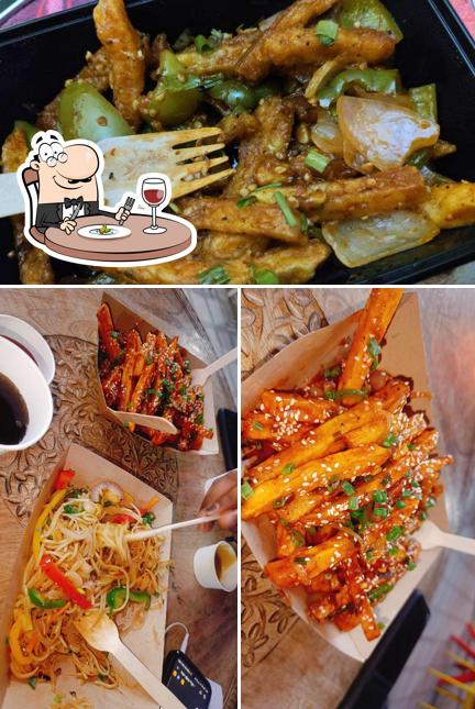 Food at Wok Dish Way! - Best Chinese and Momos, First Car Dining Restaurant in Noida Food at Wok Dish Way! - Best Chinese and Momos, First Car Dining Restaurant in Noida