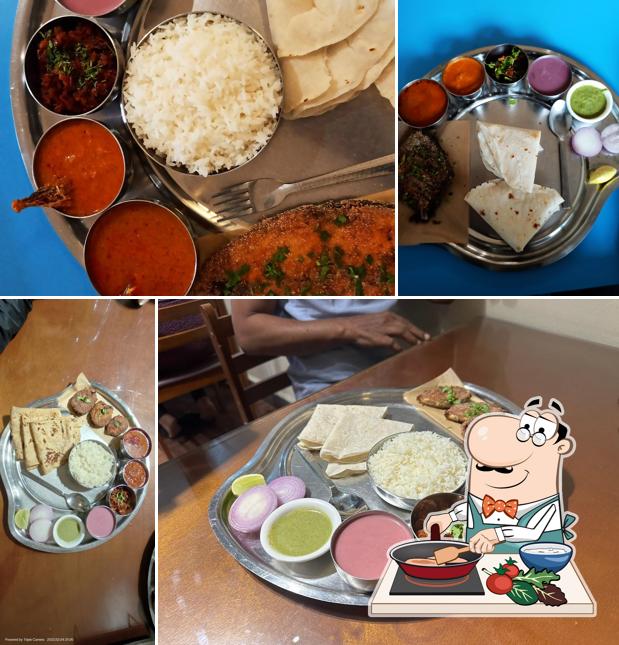 Chicken curry at Born Shellfish Family Restaurant (Best Restaurant in Solapur)