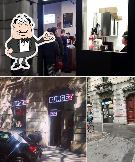 Siediti a un tavolo di Burgez