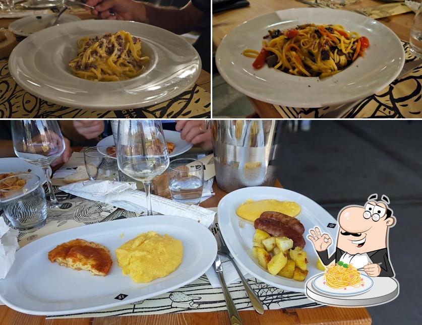 Spaghetti alla carbonara al Prosciutteria IE San Daniele