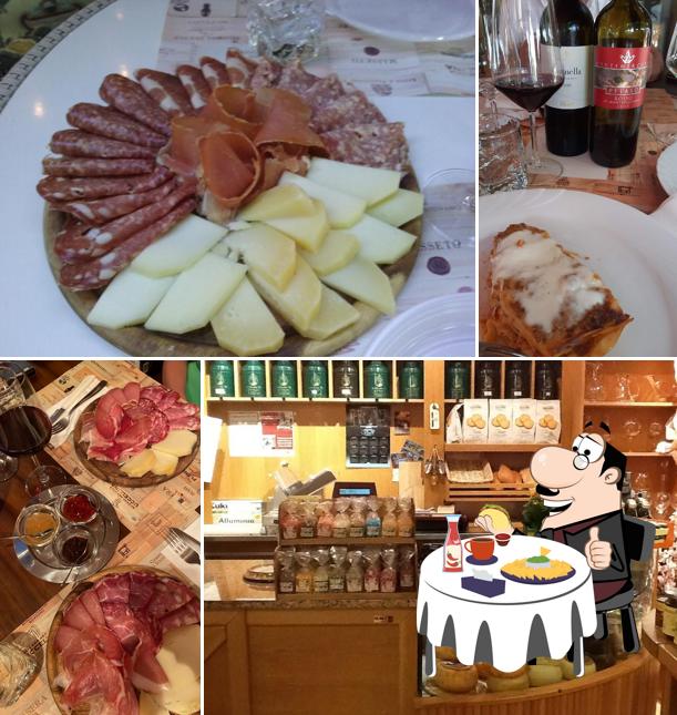 Piatto di formaggi al Enoteca La Pergola In Città