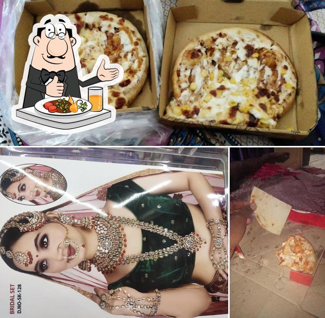 Food at Kaku pizza