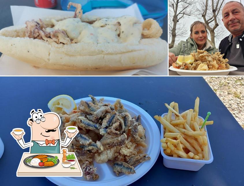 Calamari fritti al La Barchina 2, fish and chips