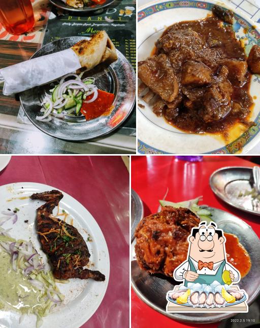 Food Planet Family Restaurant