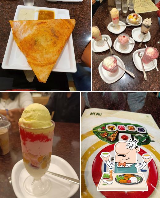 Food at Pabbas Ideal Cafe, Bharat Mall