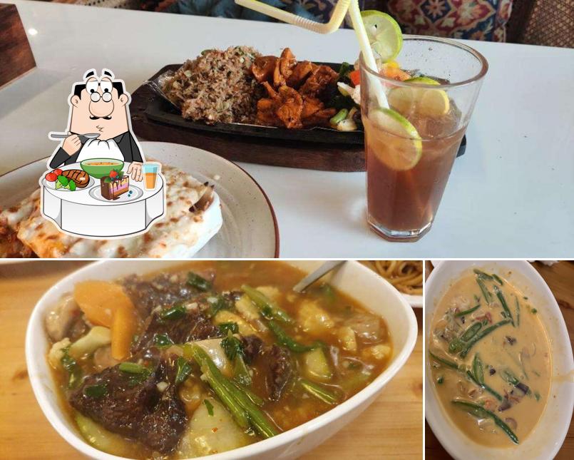 Hot and sour soup at Tibet Kitchen