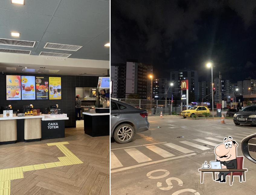 O interior do McDonald's Brasília Águas Claras - Baa