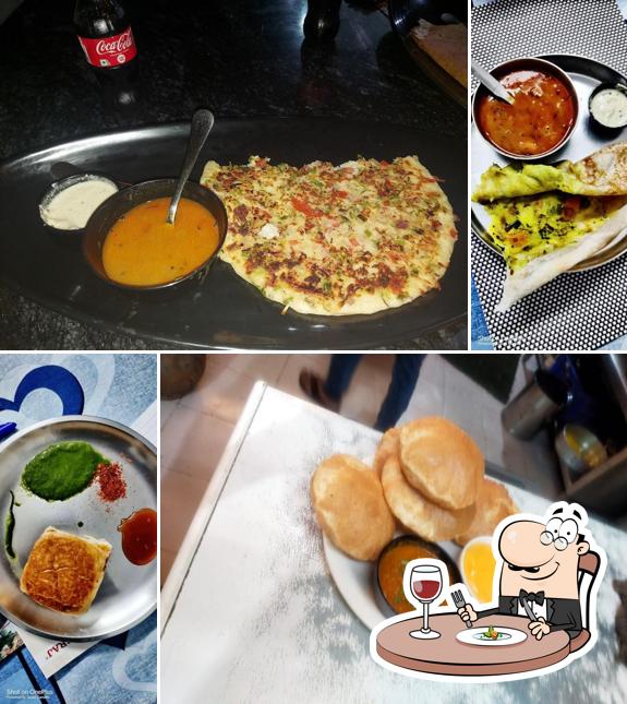 Meals at Jay Bhawani Vada Pav