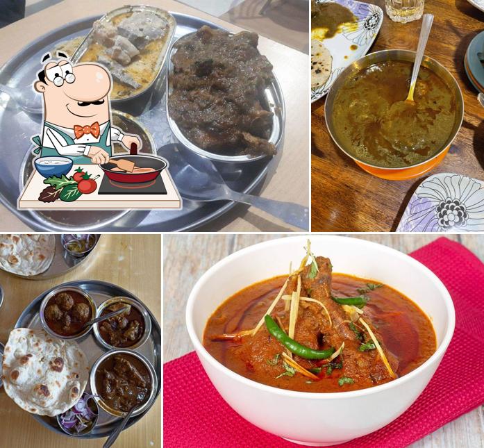 Chicken curry at Parsram Da Dhaba