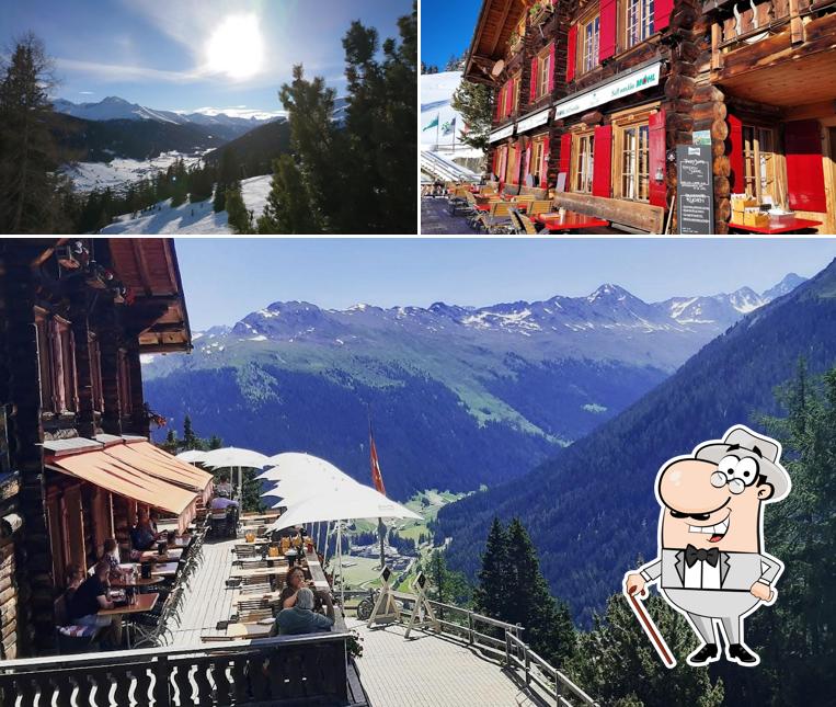 Goditi la vista dagli esterni di Restaurant Strela-Alp