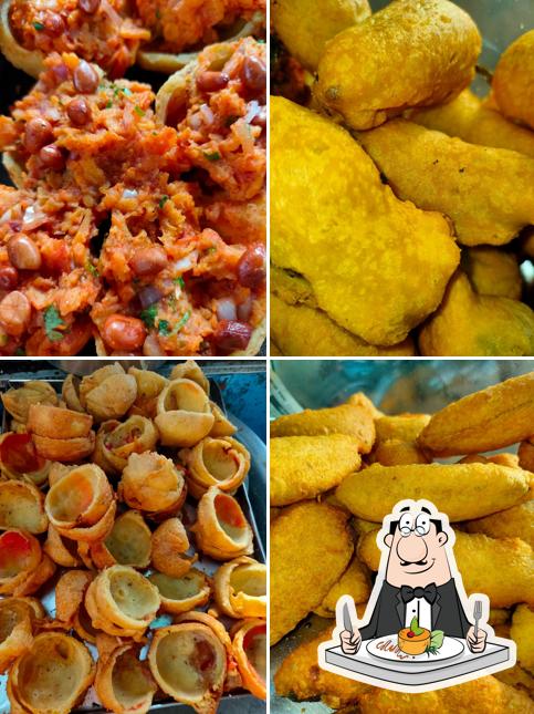 Food at Srinivasa Mixture Bandi