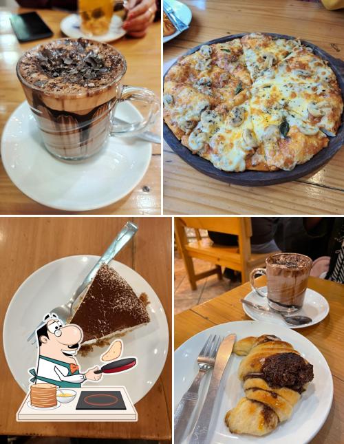 Pancakes at Dana Coffee House and German Bakery