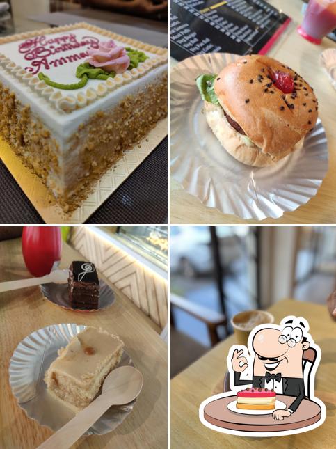 Cheesecake at Anns Bakery