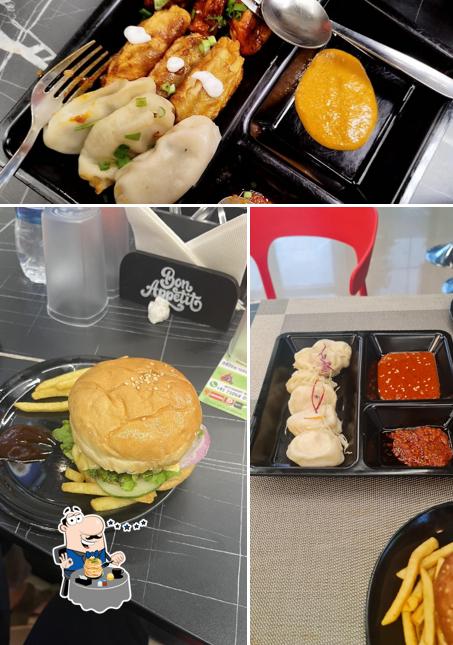 Food at Momo & me