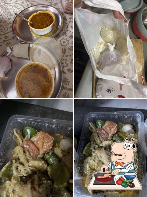 Chicken curry at Vaishno Punjabi Dhaba