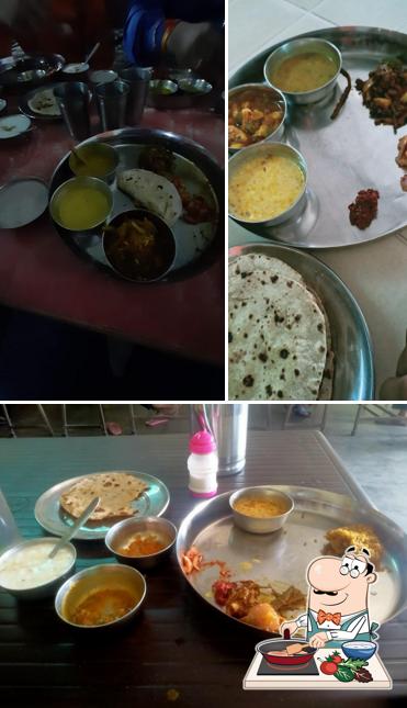 Chicken curry at Kissan Bhojanalaya