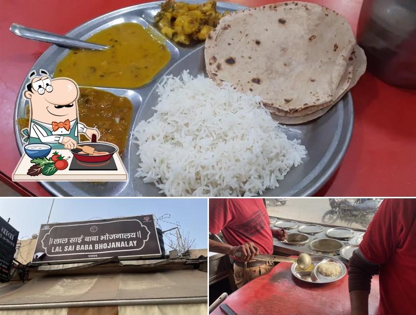 Chicken curry at Baba Bhojnalaya