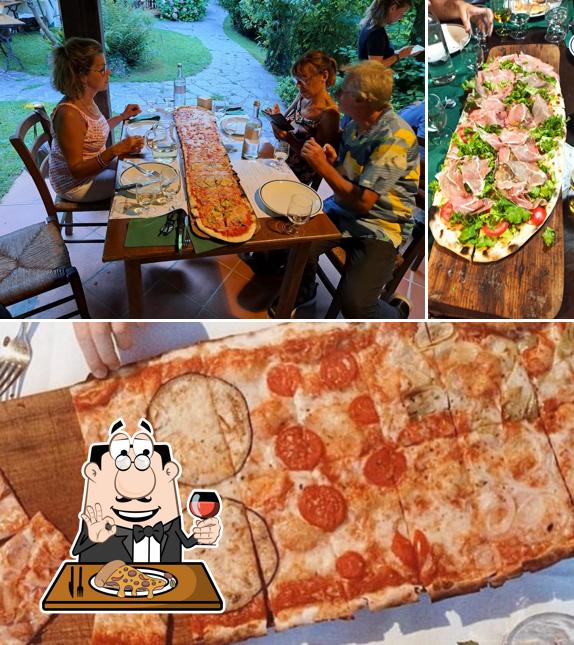 Prova una pizza a Ristorante Pizzeria La Cantina