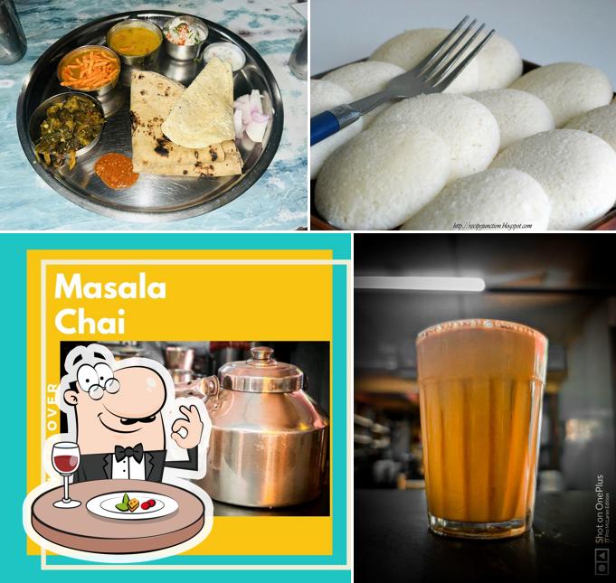 Among various things one can find food and drink at Hotel Gurudatta Fast Food And Snacks
