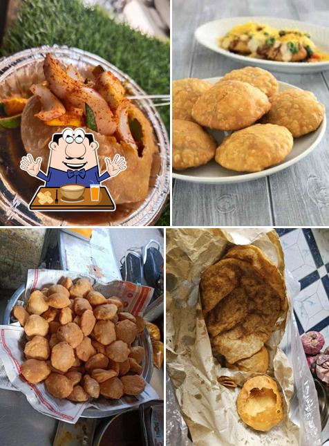 Food at Dhanne De pote Di hatti