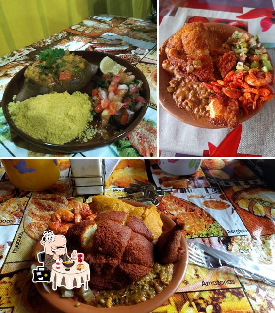 Platos en Canto do Acarajé