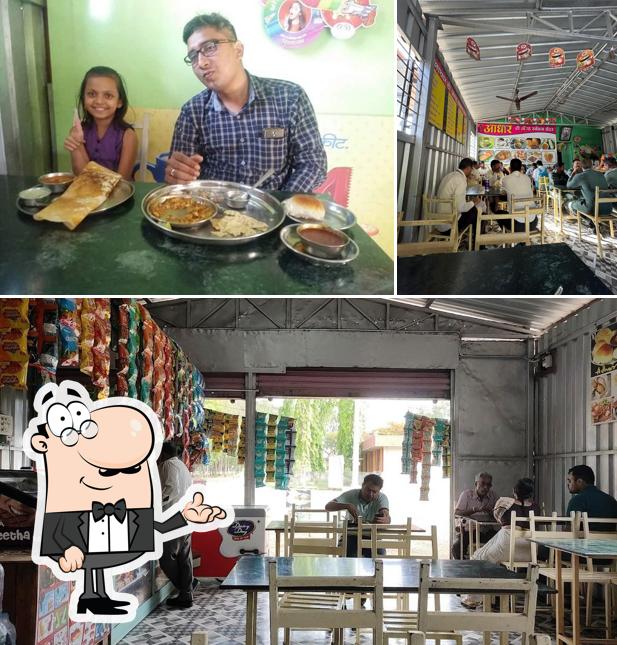 The interior of Aadhar Tea n Snacks