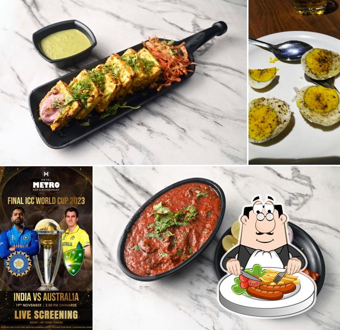 Food at Metro bar And Restaurant