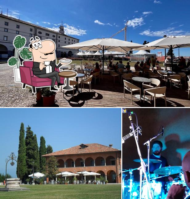 Siediti a un tavolo di Casa della Contadinanza